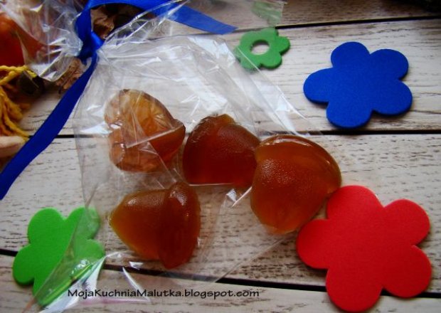 Fotografia przedstawiająca Ziołowe cukierki na przeziębienie
