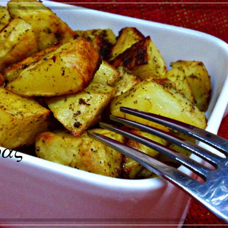 Krok 3 - Ziołowe pieczone ziemniaki foto