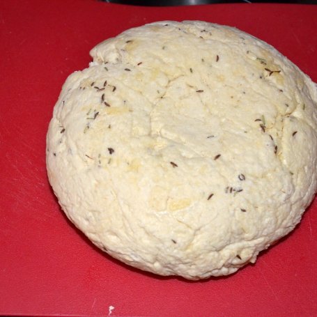 Krok 3 - Ziołowy chlebek turecki foto