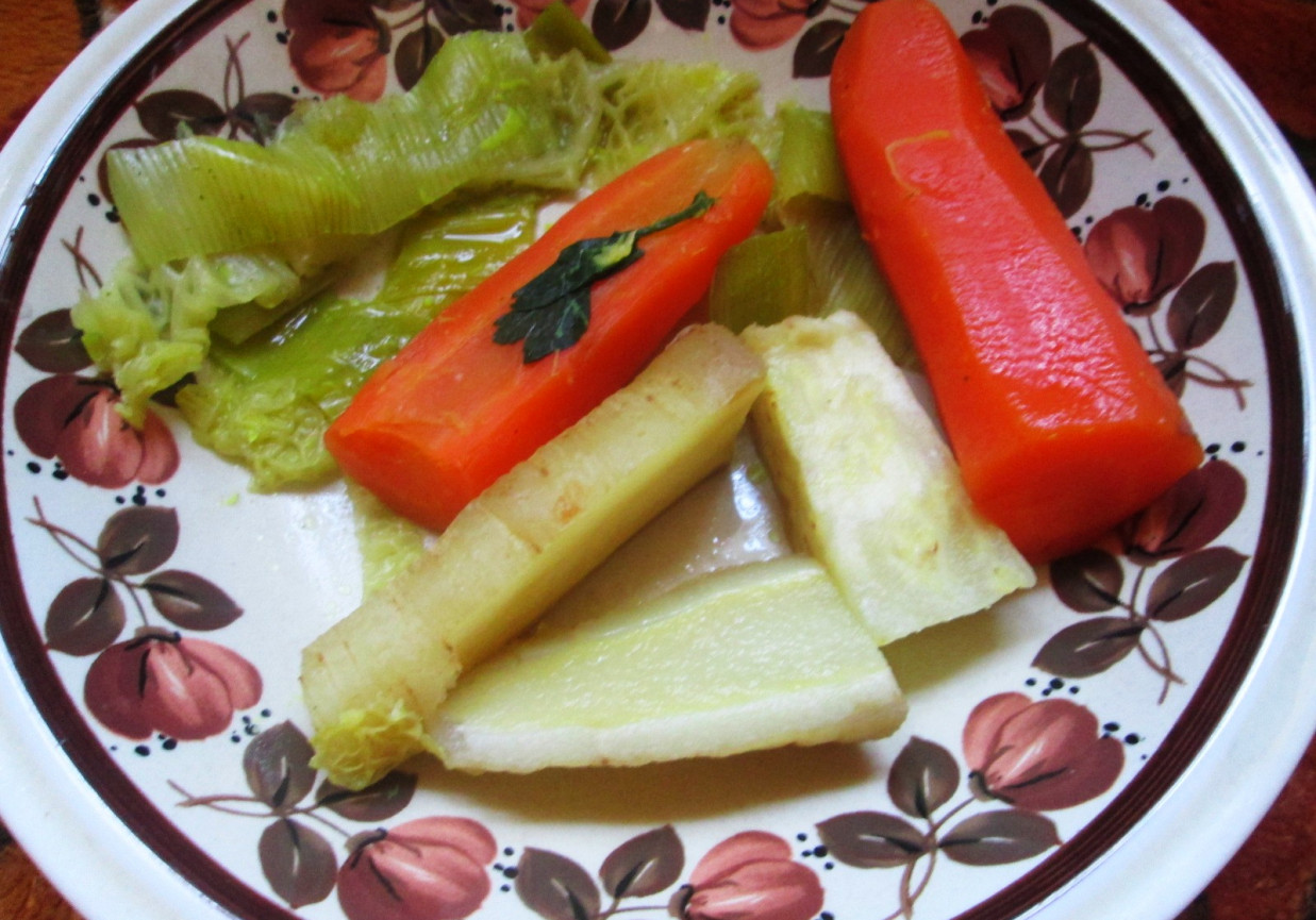 Zraziki z warzywami w galarecie foto