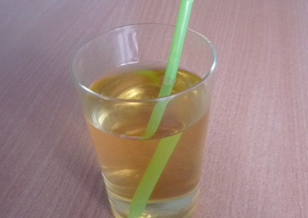 Fotografia przedstawiająca Żubrówka- pyszny drink