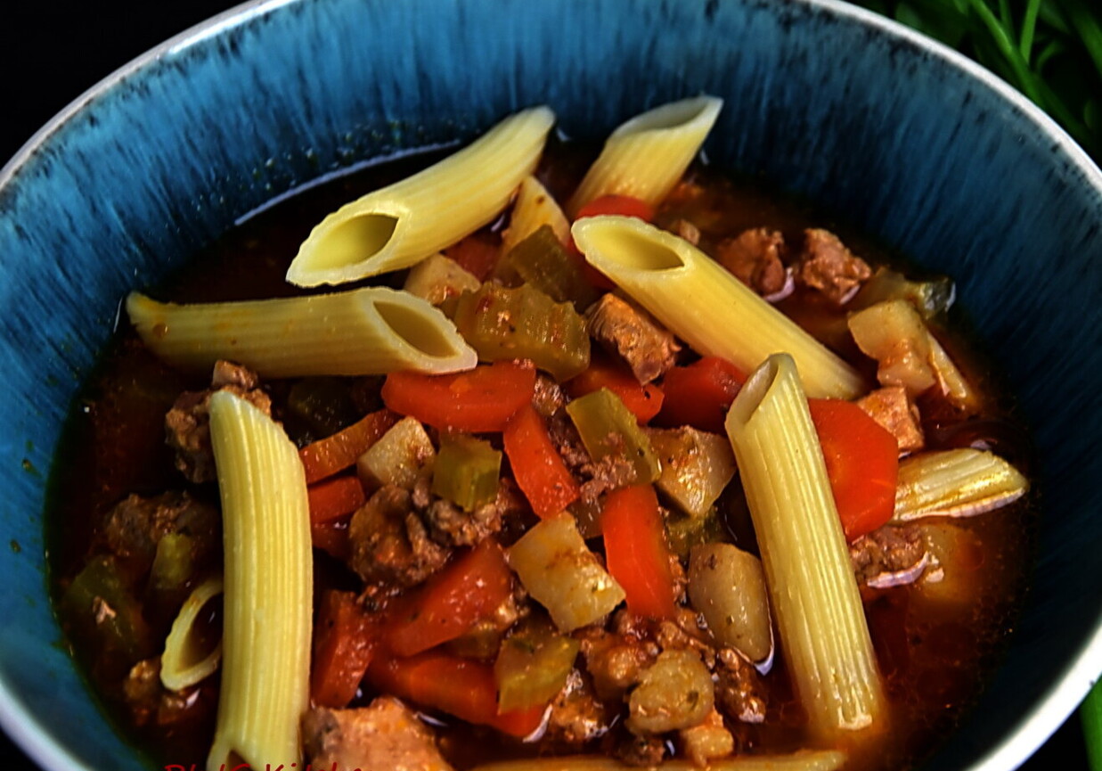 Zupa a’la bolognese - DoradcaSmaku.pl