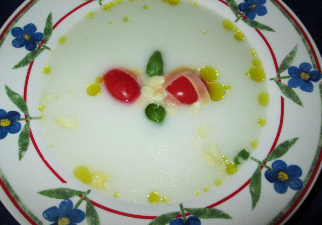 Zupa „ Bazylka” foto