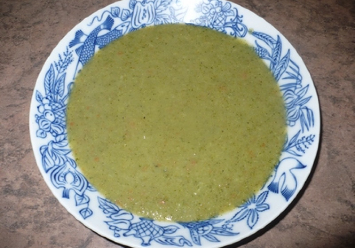 Zupa brokułowa krem foto