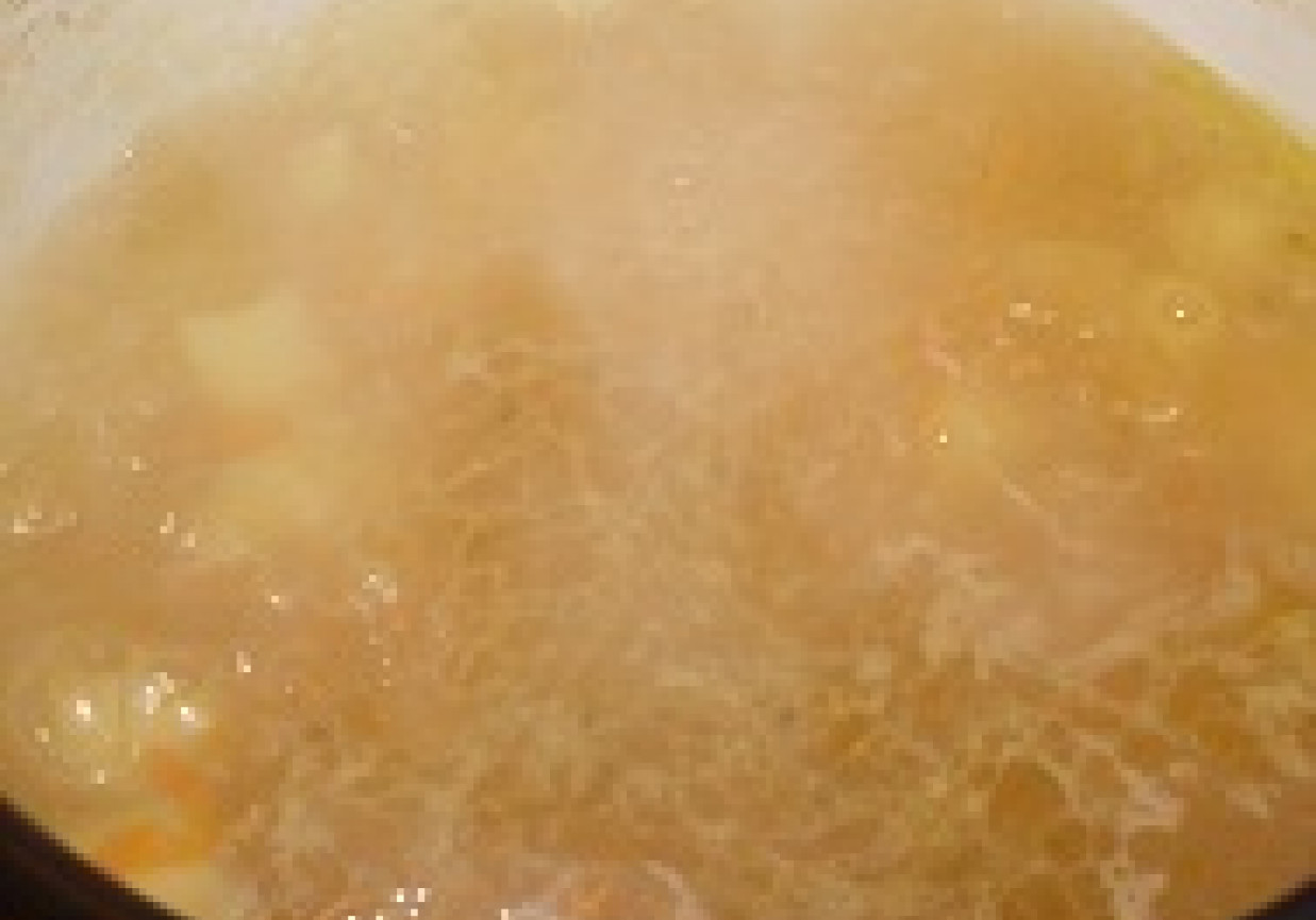 Zupa brukwiowa foto