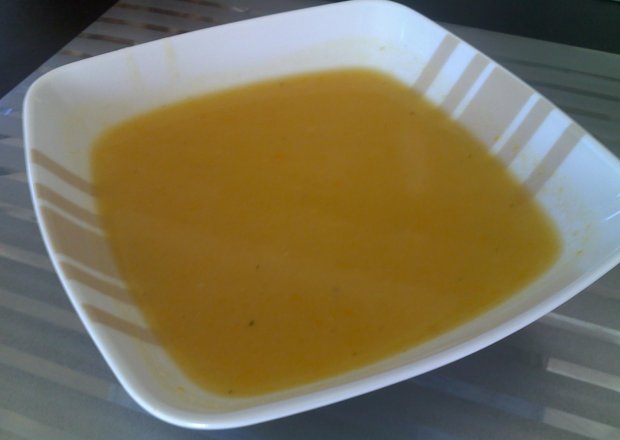 Fotografia przedstawiająca Zupa cebulowa krem