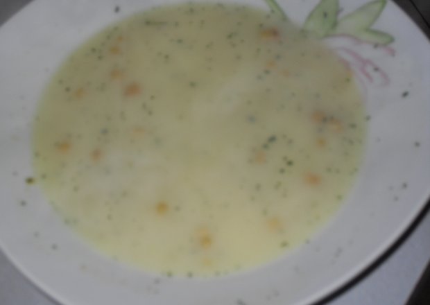 Fotografia przedstawiająca Zupa cebulowa na szybko