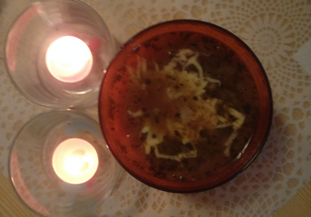 Zupa cebulowa foto