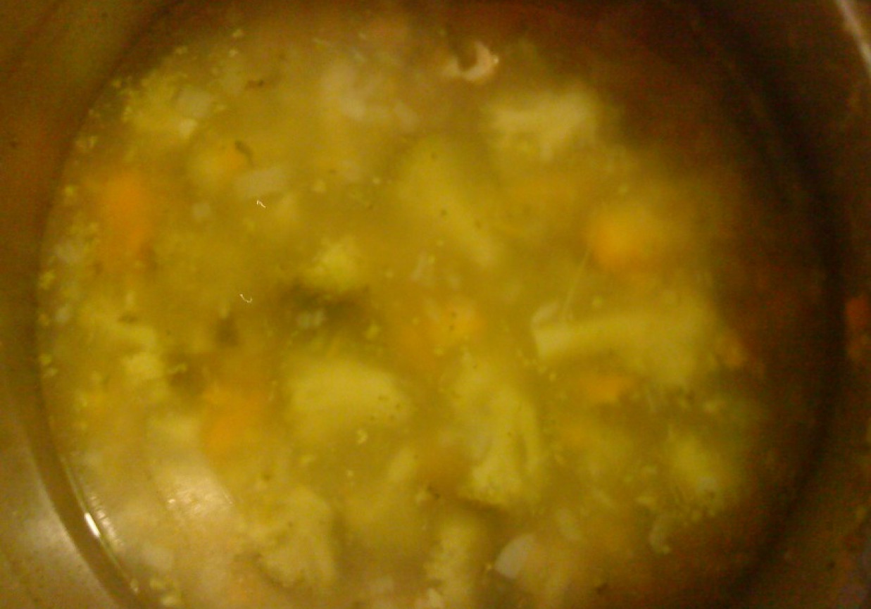 Zupa cebulowo-brokułowa foto