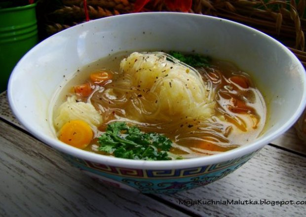 Fotografia przedstawiająca Zupa chińska kalafiorowa