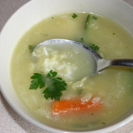 Krok 3 - Zupa cukiniowa z ryżem foto