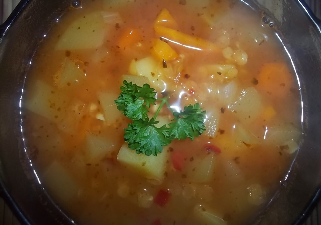 Zupa cukiniowa z soczewicą foto