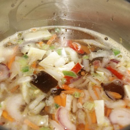 Krok 1 - Zupa curry z krewetkami foto