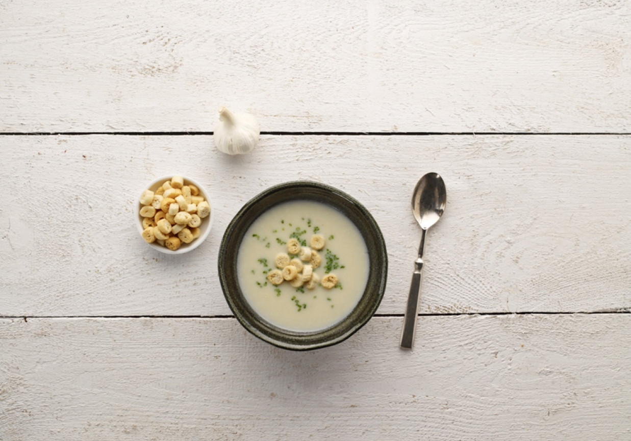 Zupa czosnkowa foto