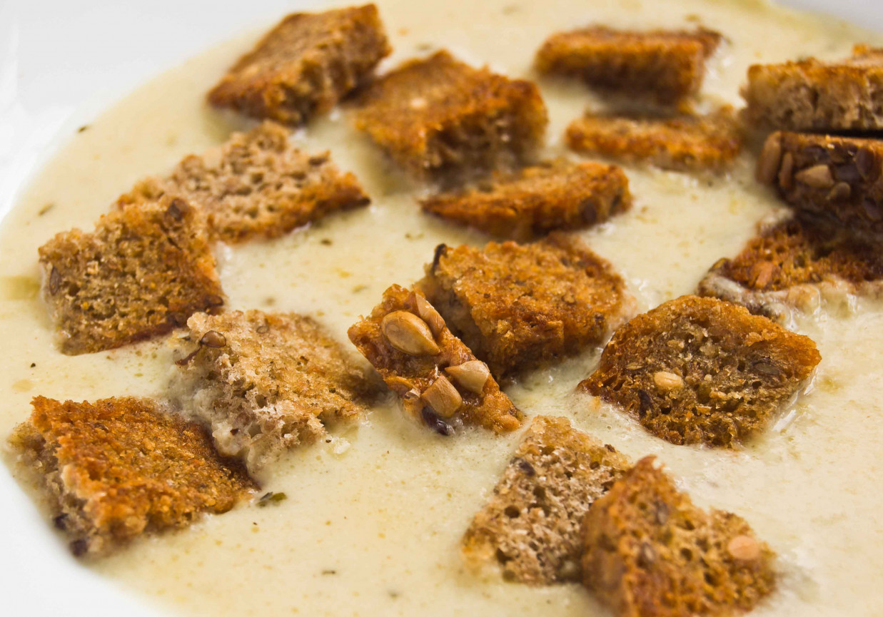 Zupa czosnkowo-cebulowa foto