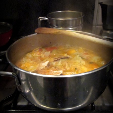 Krok 5 - Zupa dyniowa z kapustą i ziemniakami foto
