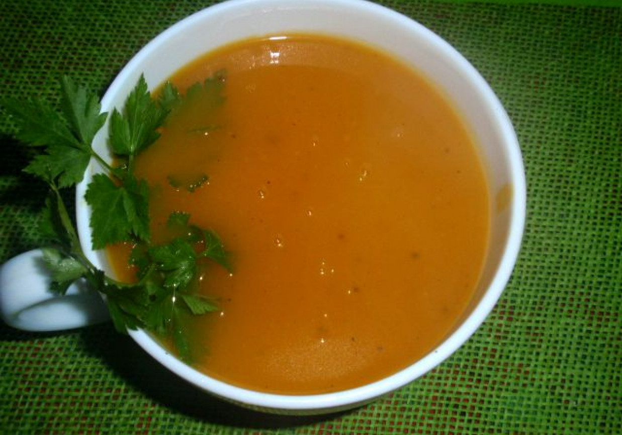 Zupa dyniowa z makaronem foto