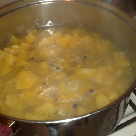 Krok 2 - zupa dyniowa z serem smażonym foto