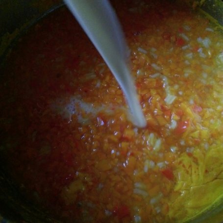 Krok 4 - Zupa dyniowo-ryżowa na ostro foto