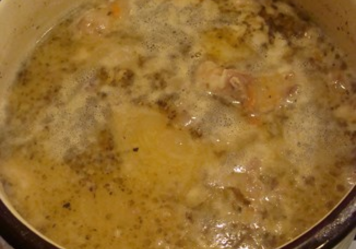 zupa fasolowa po grecku foto