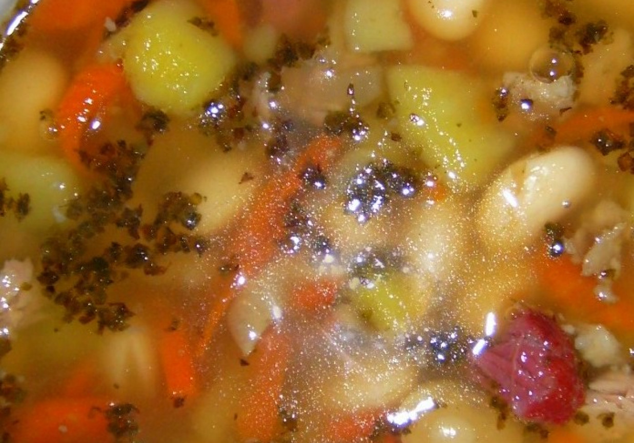zupa fasolowa po lotaryńsku foto