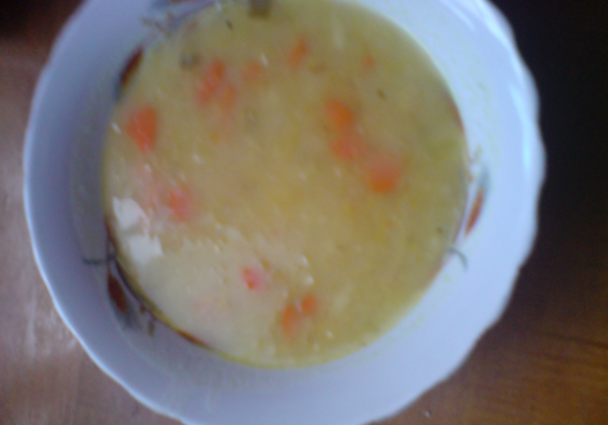 zupa grochowa adama foto