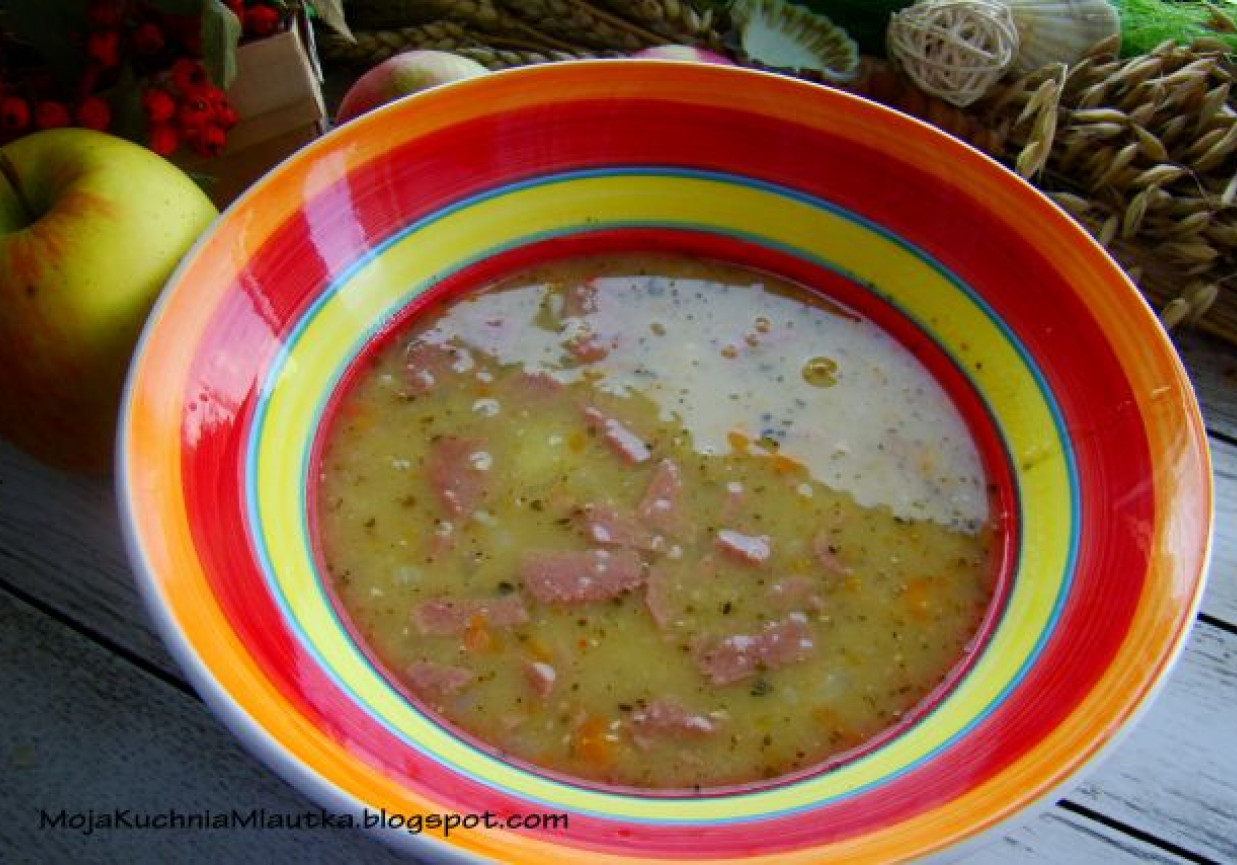Zupa grochowa tyrolska foto