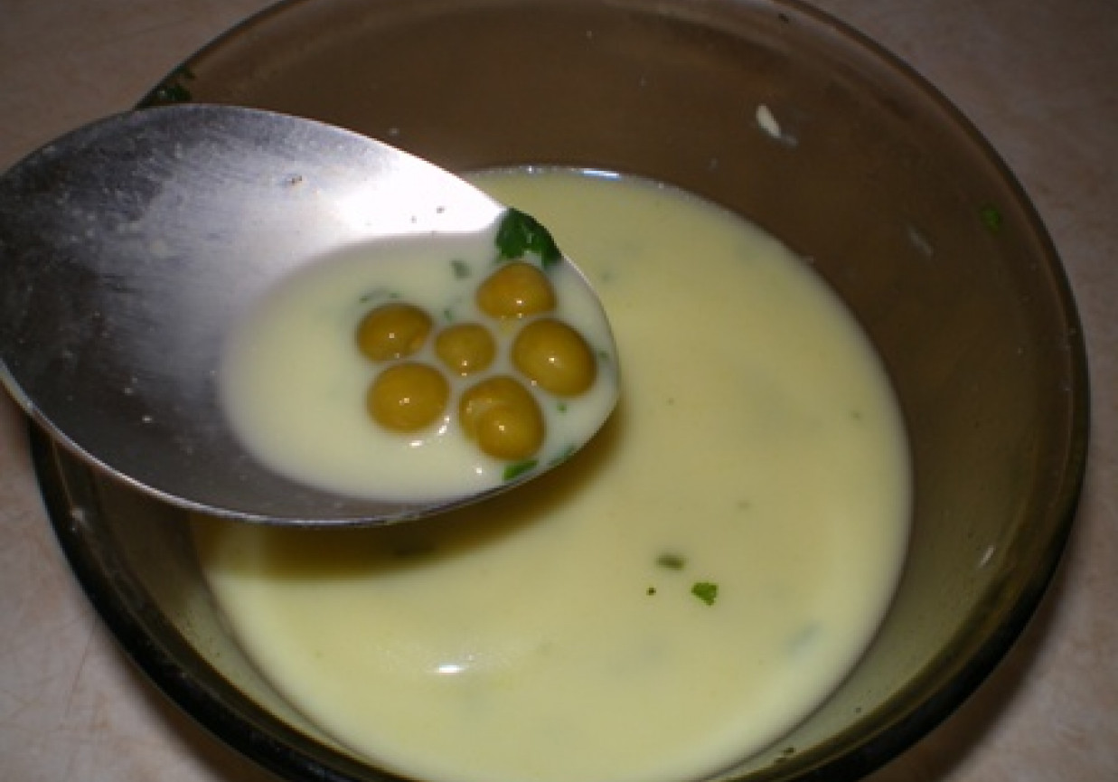 Zupa groszkowo-serowa foto