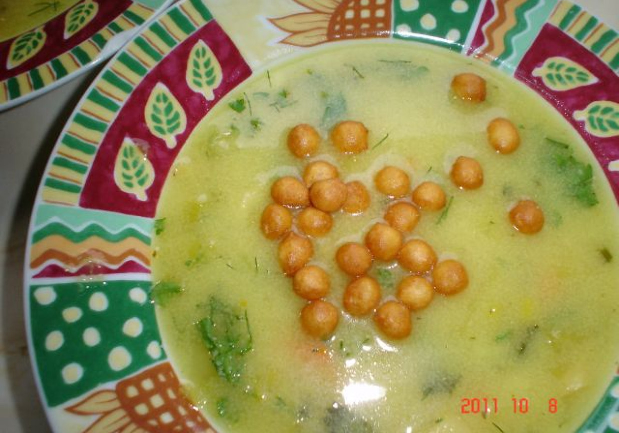 Zupa grysikowa z curry i czosnkiem foto