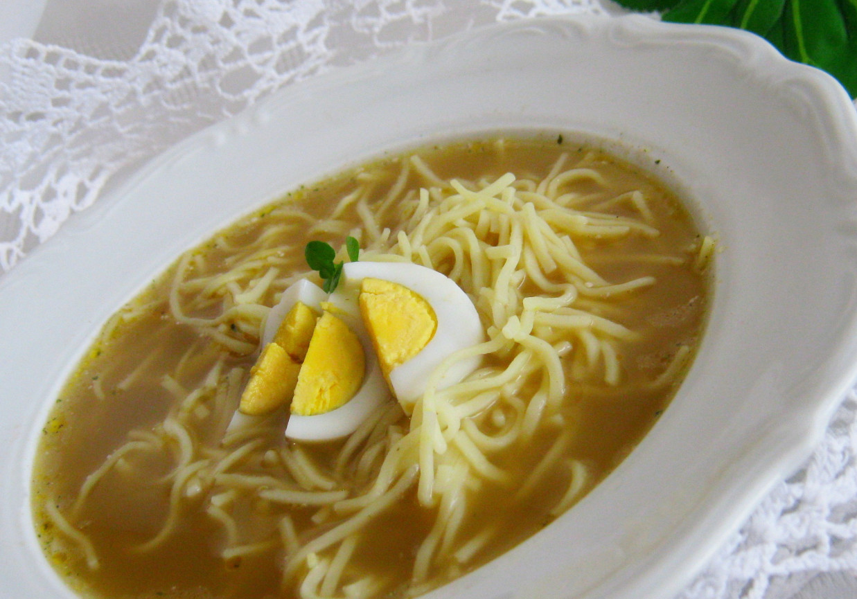Zupa grzybowa z mielonego suszu foto