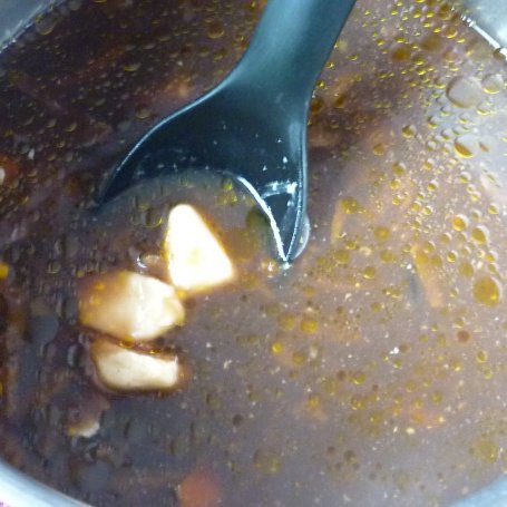 Krok 4 - Zupa grzybowa z ziemniakami foto
