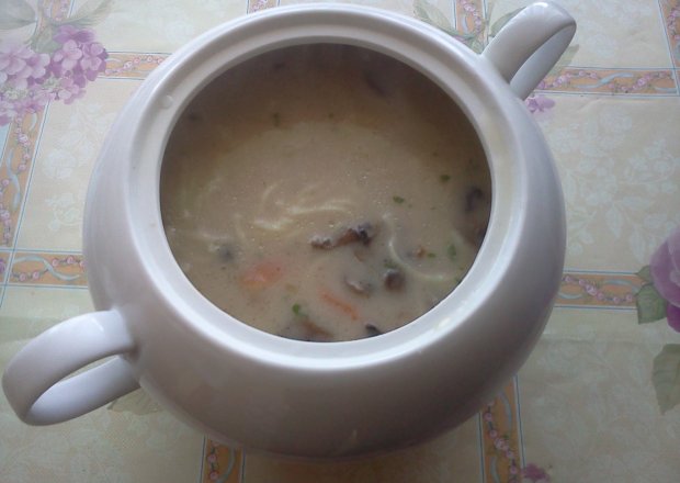 Fotografia przedstawiająca zupa grzybowa