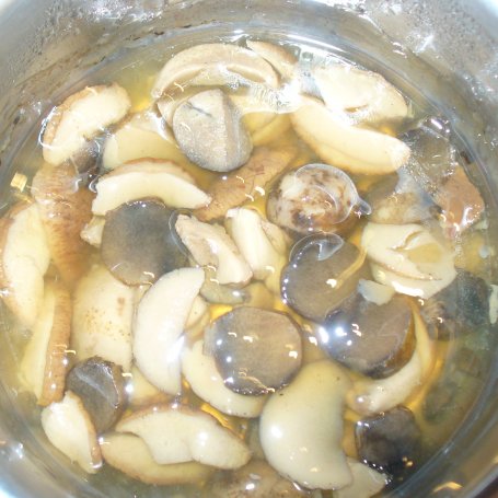 Krok 4 - Zupa grzybowa foto