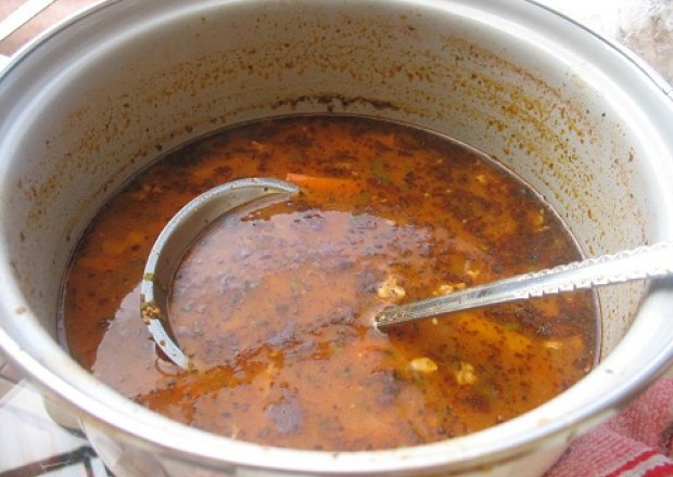 Fotografia przedstawiająca Zupa gulaszowa - bardzo pikantna