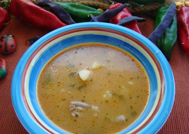 Fotografia przedstawiająca Zupa gulaszowa z fasolą