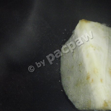 Krok 2 - Zupa gulaszowa z kaszą jęczmienną i topinamburem foto