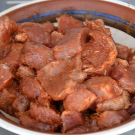 Krok 3 - Zupa gulaszowa z makaronem foto