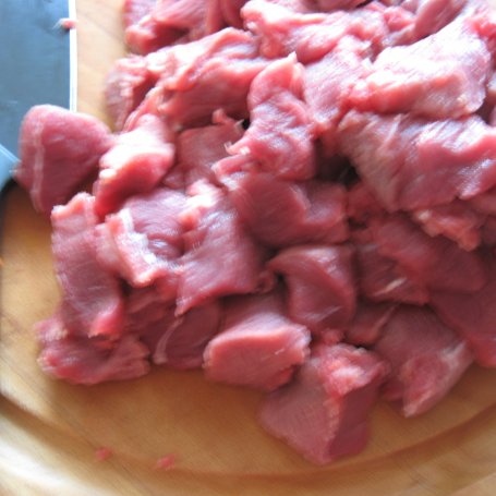 Krok 1 - Zupa gulaszowa z pieczarkami foto