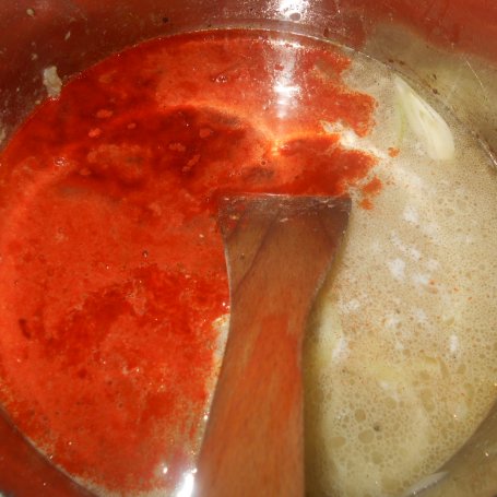 Krok 4 - Zupa gulaszowa z szynką foto