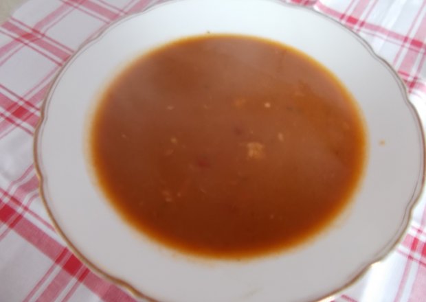 Fotografia przedstawiająca Zupa gulaszowa z warzywami