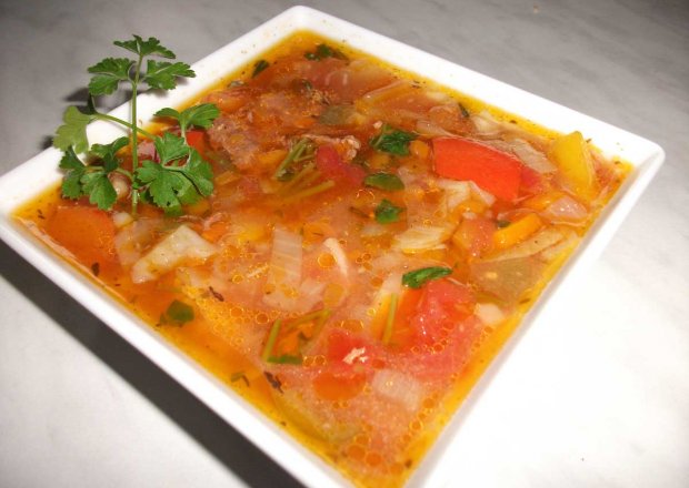 Fotografia przedstawiająca Zupa gulaszowa z wieprzowiny