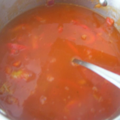 Krok 4 - Zupa gulaszowa z wołowiną foto