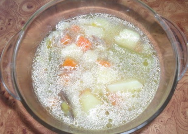 Fotografia przedstawiająca Zupa jarzynka na słodko.