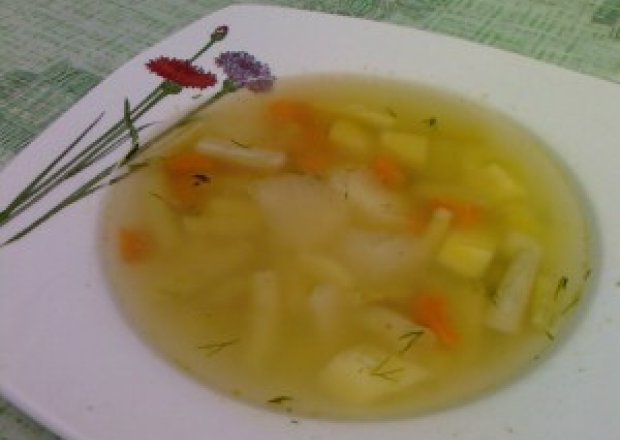 Fotografia przedstawiająca Zupa jarzynowa z fasolką