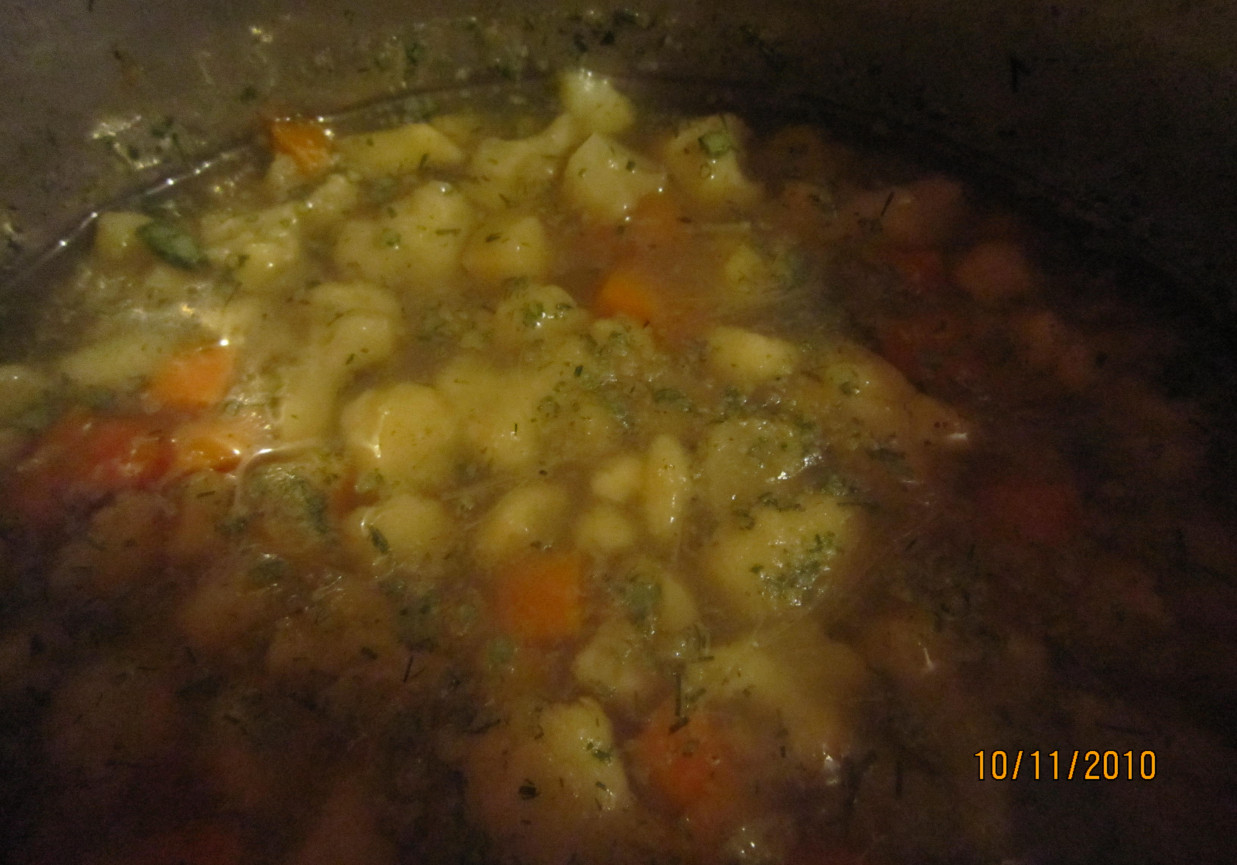 Zupa kalafiorowa z koperkiem i pęczakiem foto