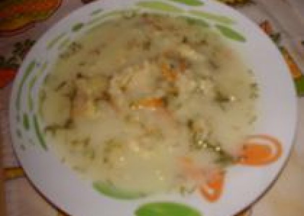Fotografia przedstawiająca Zupa kalafiorowa z lanymi kluseczkami