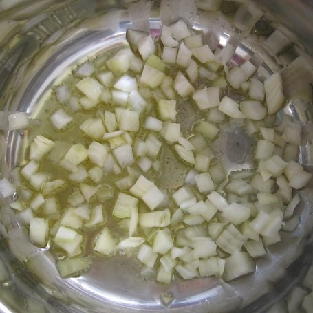 Krok 1 - Zupa kalafiorowa z porem i ryżem foto