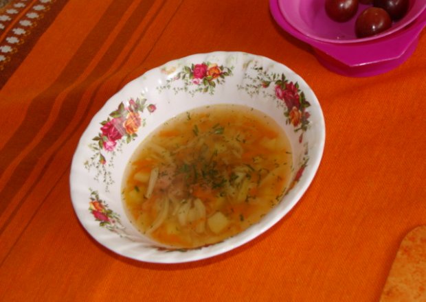 Fotografia przedstawiająca zupa kapuściana