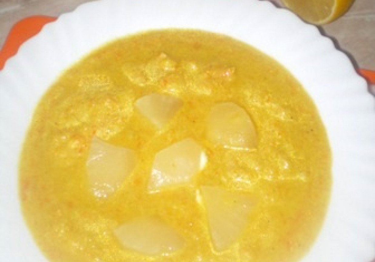 Zupa kokosowo-bananowa tajska foto