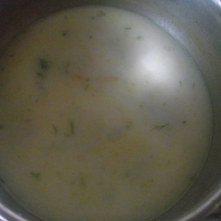 Krok 3 - Zupa koperkowa z ziemniakami foto